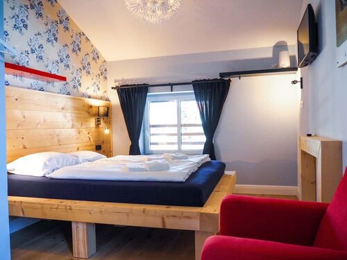 zimmerbild doppelzimmer queensize bett